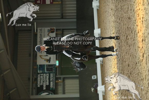 MHH_4213